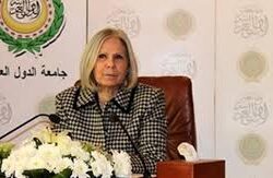 بوتين يقلّد جنديًا نجمة “بطل روسيا” لأنه تغلب على آخر أوكراني في قتال بالسلاح الأبيض