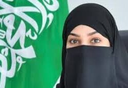 “عار إسلاموفوبيا” .. ماكرون بعد مقتل مصلٍ داخل مسجد: حرية العبادة مصونة في فرنسا