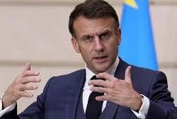 خبير قانوني عن مطالبة ترامب بإعفاء السفن الأمريكية من رسوم قناة السويس : “عقلية استعمارية”