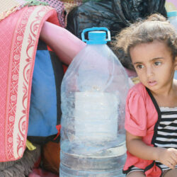 وزير الصناعة والثروة المعدنية يبحث الفرص المشتركة في صناعتي الطيران والأقمار الصناعية مع قادة شركة “إيرباص” في مدينة تولوز الفرنسية