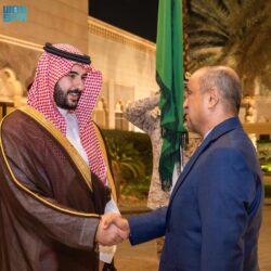 الاتحاد الأوروبي يدعو لرفع الحصار عن غزة لتوزيع المساعدات الإنسانية