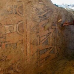 وزير الصحة رئيس المجلس الصحي السعودي يُكرّم الجهات الصحية المشاركة في موسم حج 1446هـ