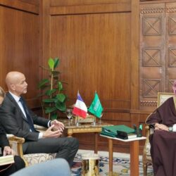 أمير الباحة يوجّه بتمديد مهرجان العسل الدولي السابع عشر حتى السبت المقب