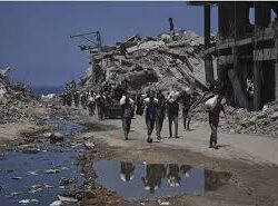 عوالق ترابية وأتربة مثارة تخفّض مدى الرؤية في جازان إلى 1 كم