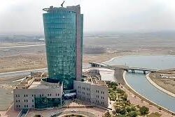 رئيس جامعة جازان يدشّن الأنشطة الطلابية للعام 1447هـ