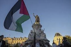 أطلقت حملة لتجنيد الجواسيس.. المخابرات البريطانية: “بوتين” قضم من أوكرانيا أكثر مما يستطيع مضغه لكنه لن ينتصر