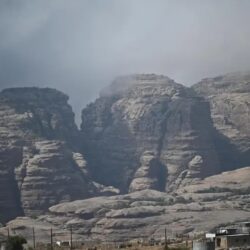 القيادة الرشيدة تهنئ رئيس جمهورية مصر العربية بذكرى يوم العبور لبلاده