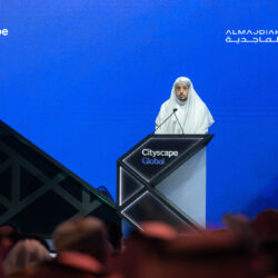 الديوان الملكي: بناءً على توجيه خادم الحرمين الشريفين واستجابة للدعوة المقدمة لسمو ولي العهد من الرئيس الأمريكي فقد غادر سموه متوجهًا إلى الولايات المتحدة الأمريكية في زيارة عمل رسمية