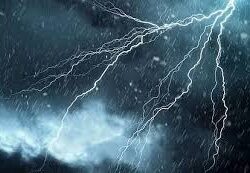 أمير منطقة جازان يقدم واجب العزاء لأسرة المحنشي