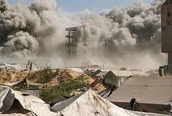 الأمير محمد بن عبدالعزيز يستقبل منتخب جامعة جازان