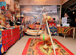 النائب العام سعود المعجب يزور فعاليات هذه جازان ويطّلع على أجنحة المحافظات وموروثها الثقافي والاقتصادي