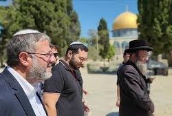 مجلس حضرموت الوطني يثمّن حزمة مشاريع سعودية بـ1.9 مليار ريال لدعم اليمن