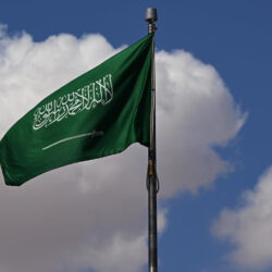 المملكة تعرب عن رفضها وإدانتها بأشد العبارات للهجمات الإيرانية السافرة والجبانة التي استهدفت منطقة الرياض والمنطقة الشرقية وتم التصدي لها