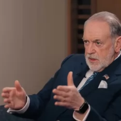 منطقة جازان تتزين ابتهاجًا بمناسبة يوم التأسيس