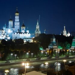 القيادة تدشن حملة (الجود منّا وفينا) بتبرعين سخيّين بـ 150 مليون ريال لدعم الأسر المستحقة