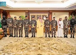 أمير جازان يستقبل قائد قوة أمن المنشآت بالمنطقة