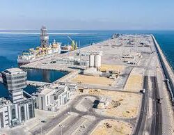 صندوق الشهداء والمصابين يشارك مستفيديه بجازان الإفطار الرمضاني