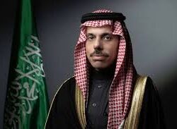 البحرين تحظر الحركة البحرية حتى إشعار آخر في ظلّ العدوان الإيراني