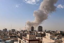 القيادة المركزية الأمريكية: إصابة فرقاطة إيرانية «جماران» وغرقها بخليج عُمان