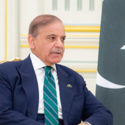 مغادرة أولى رحلات مستفيدي مبادرة “طريق مكة”