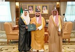 أمير منطقة جازان يستقبل الطالبة لانا أبوطالب بعد تحقيقها إنجازًا عالميًا في معرض آيسف 2026