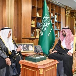 انطلاق معرض وهج التشكيلي في جازان بمشاركة فنانين ومهتمين