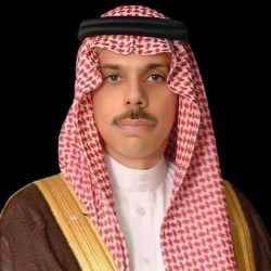 أمير منطقة جازان يطّلع على أعمال مبادرة “قافلة التنمية الرقمية” في عامها الأول