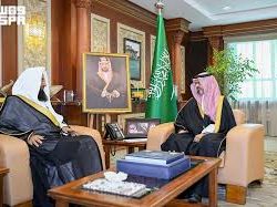 نائب أمير جازان يطّلع على التقرير السنوي لأعمال فرع هيئة التراث بالمنطقة