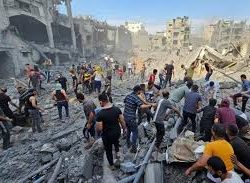 10 شهداء في قصف إسرائيلي استهدف تجمعاً للفلسطينيين في غزة