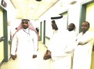 ابتدائية عمر بن عبدالعزيز بالمشلحة تقدم بيعة الولاء والوفاء للقيادة الرشيدة امام محافظ صبيا .