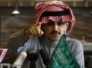 بالفيديو.. سعودي يصارع الموت يثير جدلا بين المواطنين