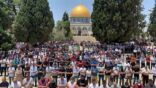 قوات الاحتلال الإسرائيلي تعتدي على المصلين في مداخل المسجد الأقصى