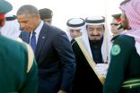 خادم الحرمين يستقبل الرئيس الأمريكي بمطار الملك خالد