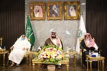 سمو أمير منطقة جازان بالنيابة يتفقد محافظة الدرب ويلتقي المشايخ والاهالي ..