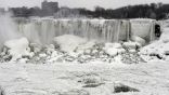 صورة نادرة الحدوث البرد القارس بالولايات المتحدة تجمّد شلالات نياغارا