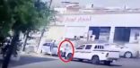 متحدث شرطة جازان : قائد مركبة الهايلوكس الذي تعمد صدم شابّين في أبو عريش يسلم نفسه