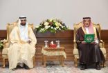 أمير منطقة جازان يجتمع مع وزير العمل والتنمية الاجتماعية