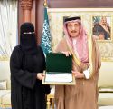 أمير جازان يستقبل مدير فرع العمل والتنمية بالمنطقة.