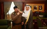 أمير جازان يقلد قائد أمن الامارة رتبتة الجديدة