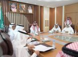 الأمير محمد بن عبدالعزيز يجتمع بمدير عام هيئة الرياضة بمنطقة جازان