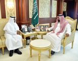 نائب أمير جازان يستقبل مدير عام الشؤون الصحية بالمنطقة