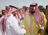 نائب أمير جازان ينقل تعازي القيادة لذوي الشهيد جابر الكعبي