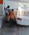 تفاصيل فيديو إركاب عامل محطة وقود بالقوة الجبرية.. سرقة مبلغ مالي وجوّال