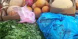 بلدية صامطة تصادر 218 كلجم من الخضروات والفواكه والأسماك من الباعة الجائلين