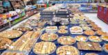 عدسة “واس” ترصد إقبال المواطنين والمقيمين على شراء حلويات العيد في جازان