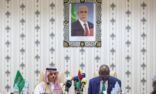 وزير الخارجية يلتقي نظيره الموريتاني ويعقدان جلسة مباحثات رسمية
