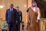 سمو ولي العهد يستقبل رئيس جمهورية جنوب أفريقيا