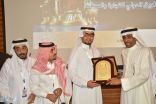 وكيل إمارة جازان يكرم “صيرم” مدير صحيفة جازان فويس الالكترونية
