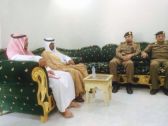 محافظ صبياء ينقل تعازي أمير جازان لأسرة الشهيد ” الهمامي ” بقرية نخلان