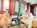 نائب أمير منطقة جازان يطلع على التقرير الخاص بإنجازات وجهود مكافحة المخدرات بالمنطقة